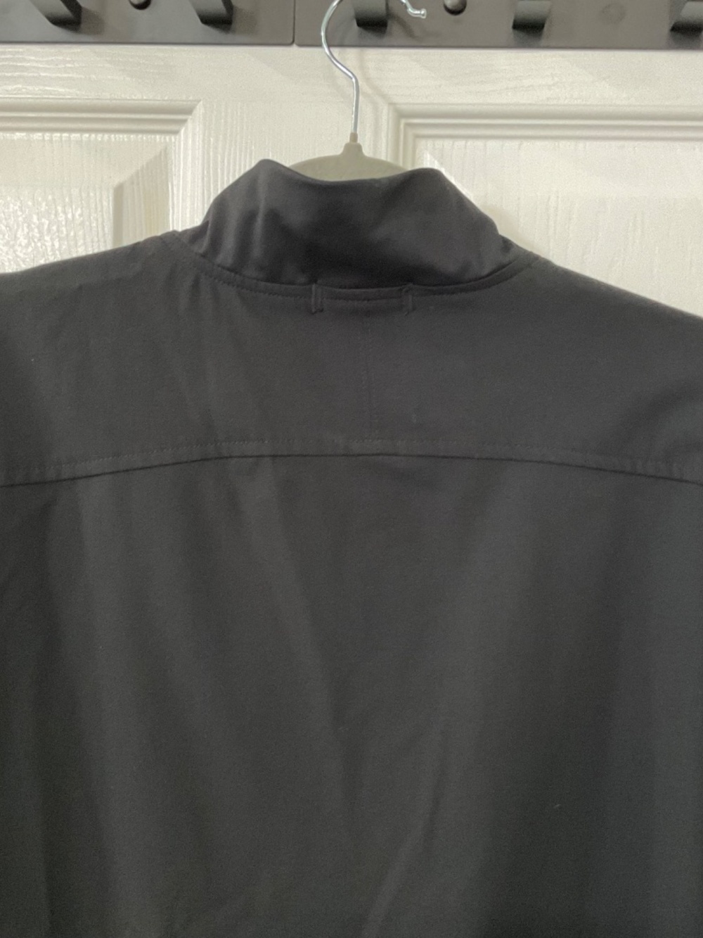 NWOT-Hypothesis Scrub Jacket - Picture 4 of 6